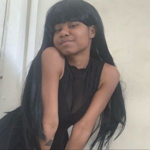 Meet your Posher, Azalyn